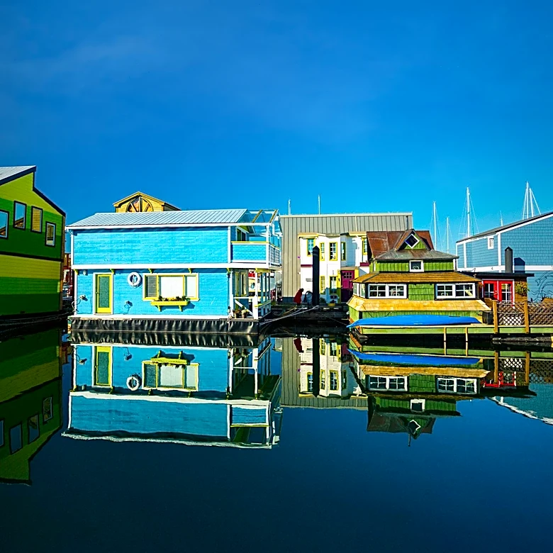 Seattle Floating Home With Underwater Basement Sees $800K Price Cut