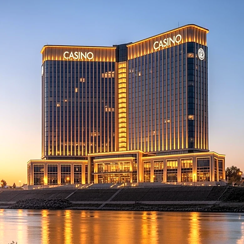 Hollywood Casino Aurora Transitions from Riverboat to Land-Based Complex, Marking End of an Era
