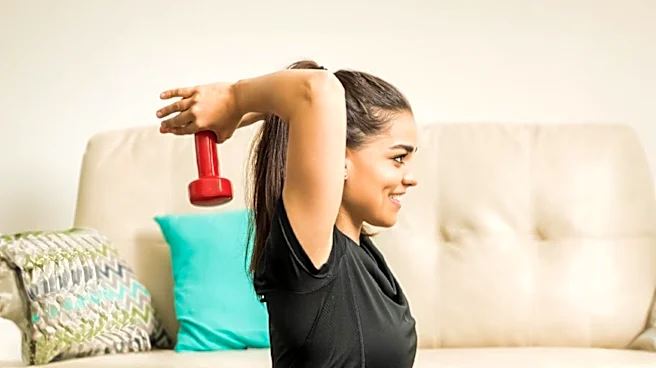 Caroline Idiens Promotes Efficient Fitness with 5-Minute Arm Workout for Busy Women