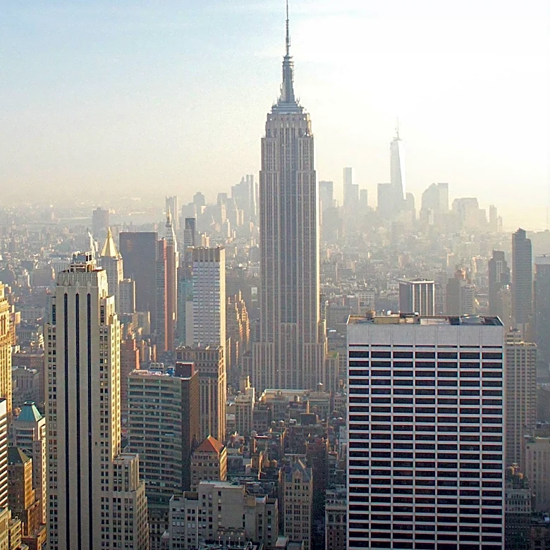 Empire State Building Celebrates Soccer with Iconic Jersey Exhibit