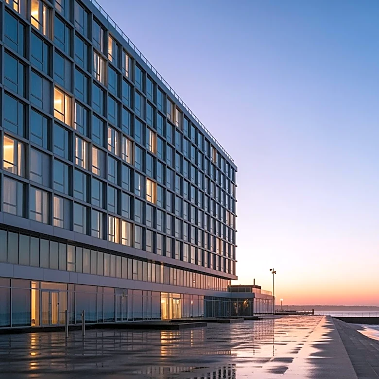 IHG Hotels  Resorts Expands Garner Brand with New Hotel in Southend-on-Sea
