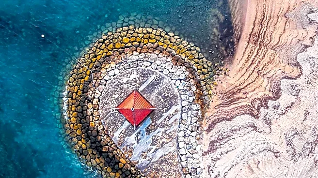 Tel Shikmona Beach in Haifa Offers Unique Natural Jacuzzi Experience