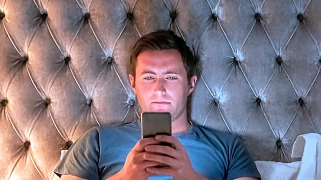 Experts Warn of Health Risks from Excessive Screen Time and Poor Sleep Habits