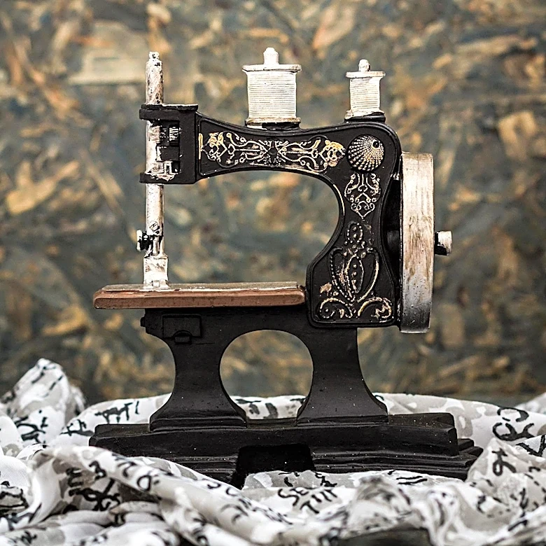 Discovery of Historical Letter Inside Vintage Sewing Machine Highlights Art Therapy Benefits
