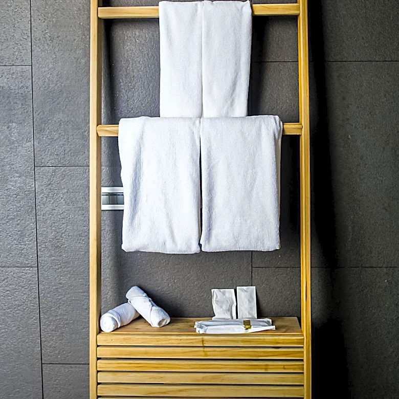 Towel Manufacturers Focus on Wholesale Supply for Hospitality and Healthcare Sectors