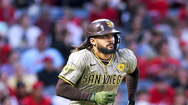 Reds' Dane Myers Secures Key Stolen Base in Extra-Innings Victory Over Padres