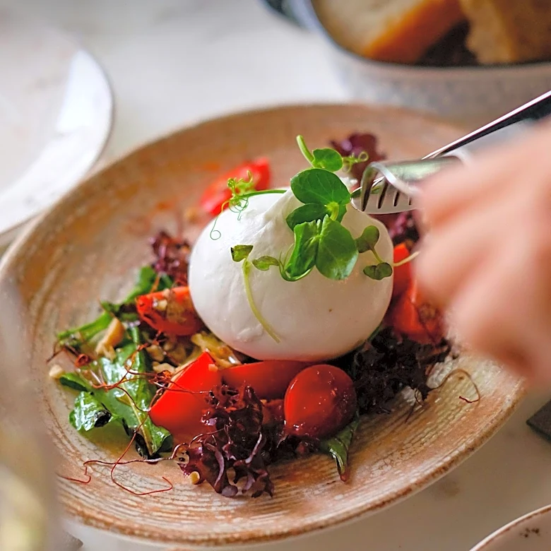 Casa East Sac Reintroduces Lunch Menu to Delight Patrons