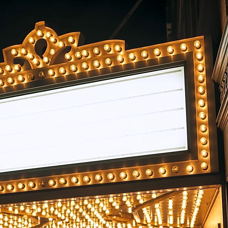 Apollo Theater Celebrates Return of Iconic Marquee Lights