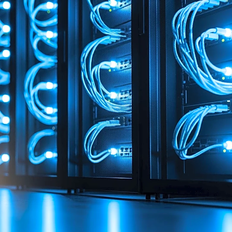 Oracle Increases Debt to Fund AI Data Center Expansion