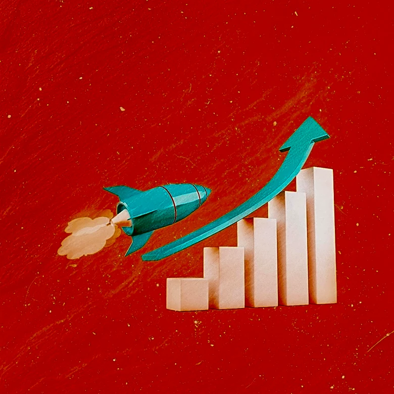 Project Manager's Income Growth from $35,000 to $200,000 Highlights Freelancing and Job Hopping Strategies