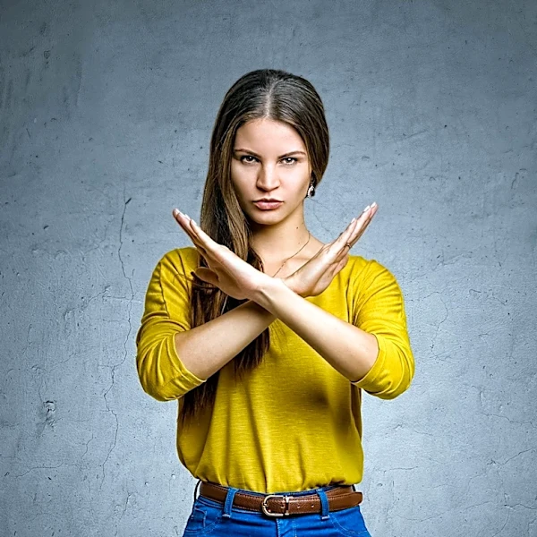 Expert Highlights Three Uncomfortable Actions for Success