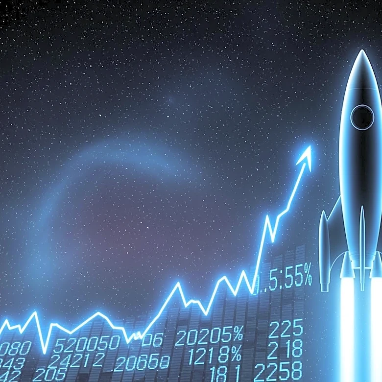 SpaceX Shares Surge 19% on Nasdaq Debut, Valuation Tops $2 Trillion