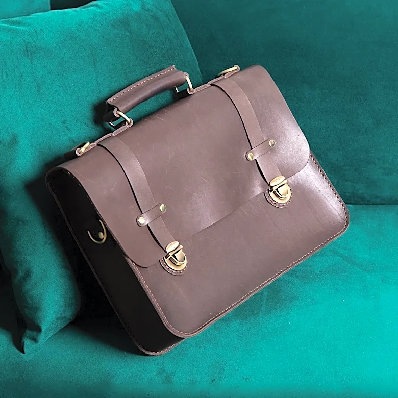 Vintage Coach Briefcases Experience Resurgence Among Professionals