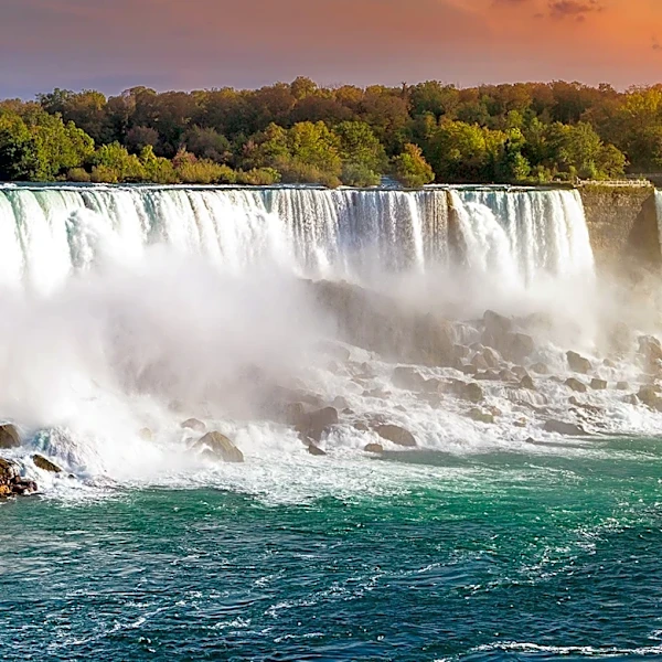 Niagara Falls Attractions Offer Budget-Friendly Travel Options