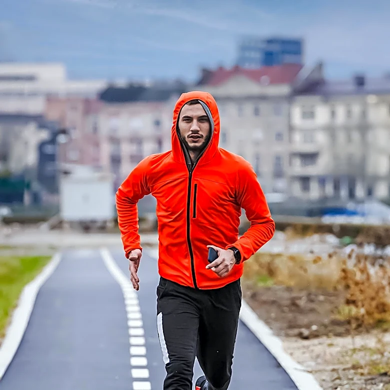 Expert Trainer Offers Eight-Week Plan to Transition from Walking to Running Safely