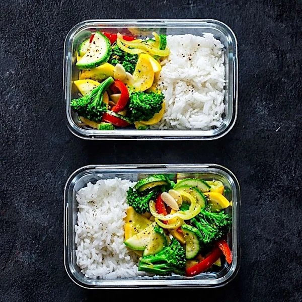 ChatGPT's Role in Dieting: Aiding Meal Planning with Limitations