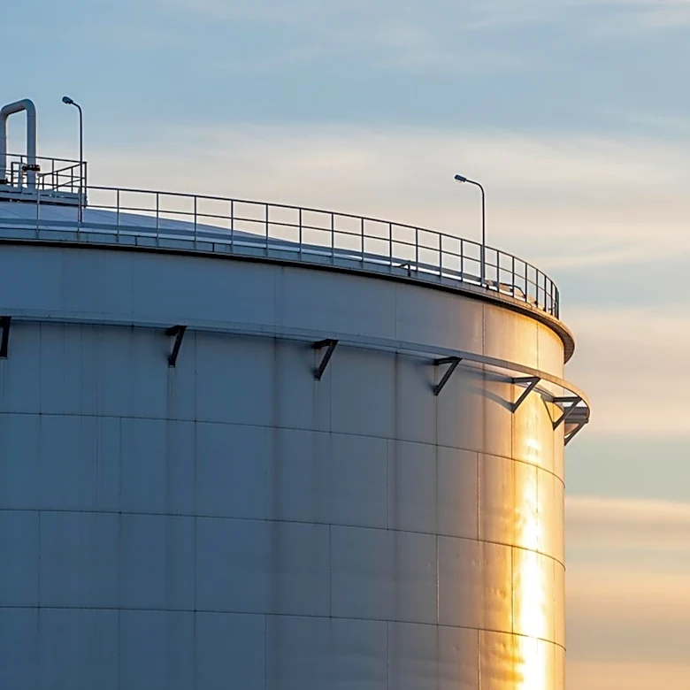 Clean Energy Fuels Corp Expands LNG Infrastructure in Puerto Rico for Enhanced Energy Security