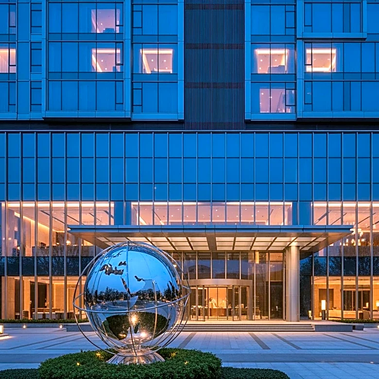 Hilton Expands in China with Over 2,000 New Rooms, Targeting Business and Leisure Markets