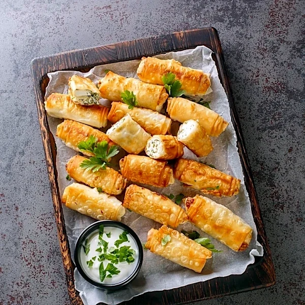 Mellow Mushroom Introduces Greek Feta Rollz for Summer