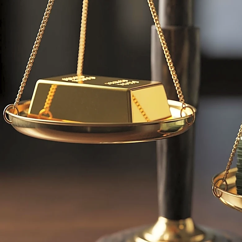 Federal Reserve Signals Potential Rate Hike, Impacting Gold Prices and Dollar Strength