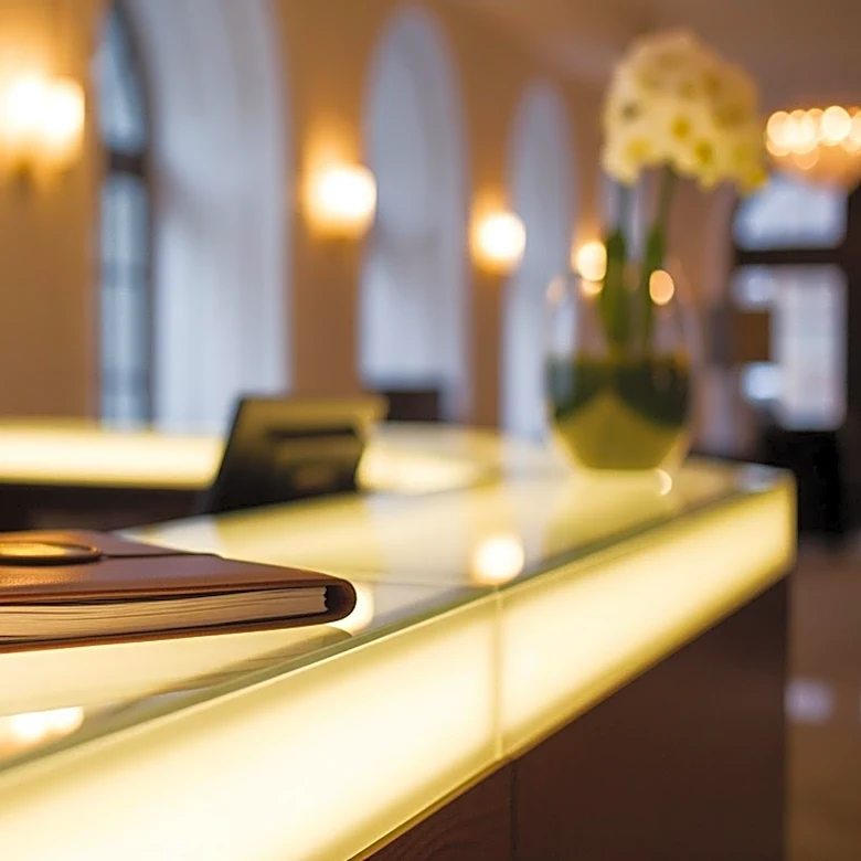 Kevin Siegrist Appointed Director of Sales and Marketing at The Curtis Hotel, Bringing Extensive Experience
