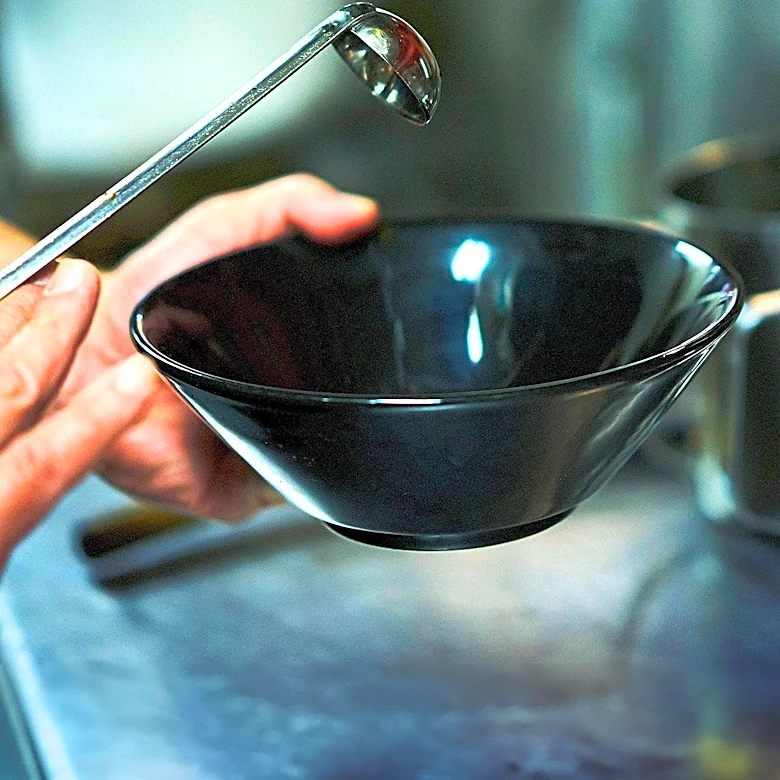 Professional Chefs Critique Single-Use Kitchen Gadgets, Recommend Versatile Alternatives
