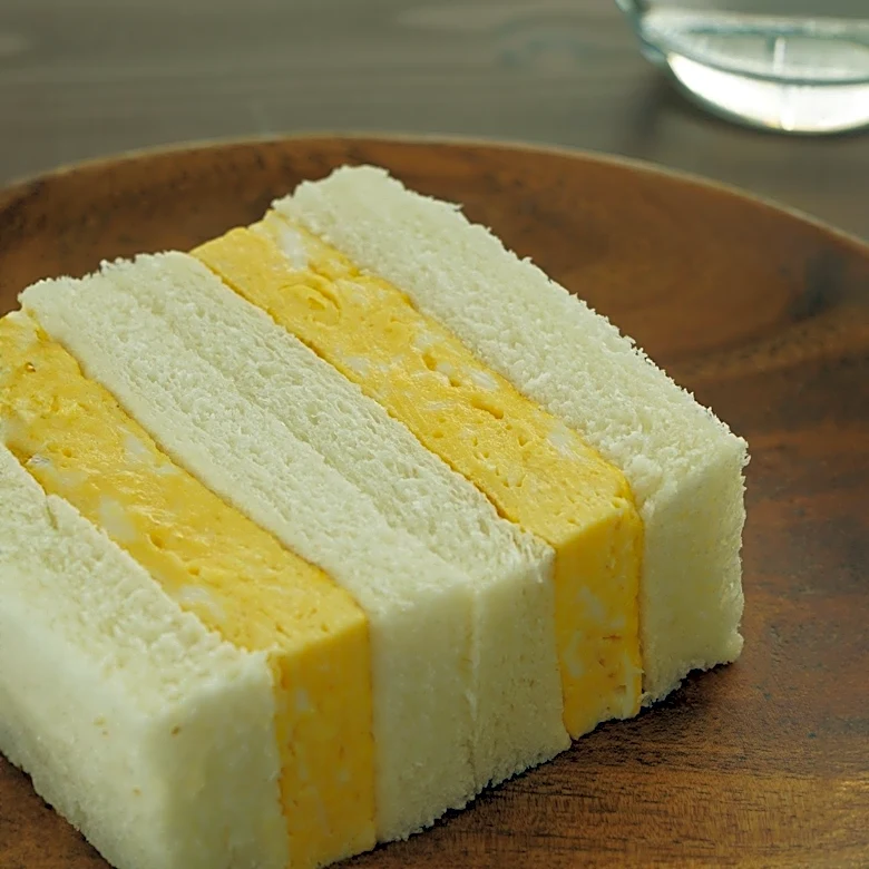 Japanese Convenience Stores' Egg Sandwiches: A Culinary Delight