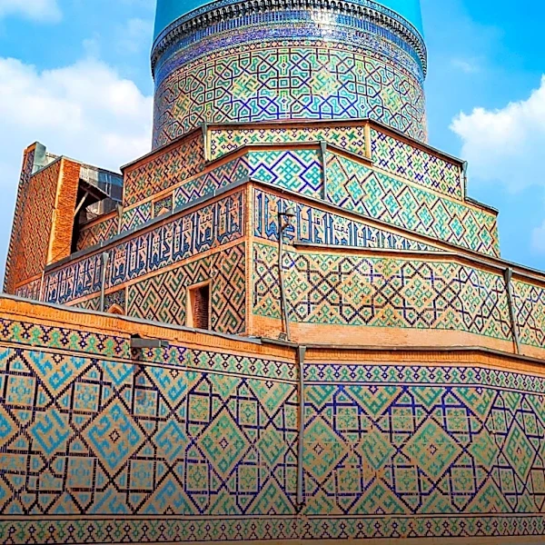 Dina Kemal Marchant Explores Central Asian Art with Deep Cultural Ties
