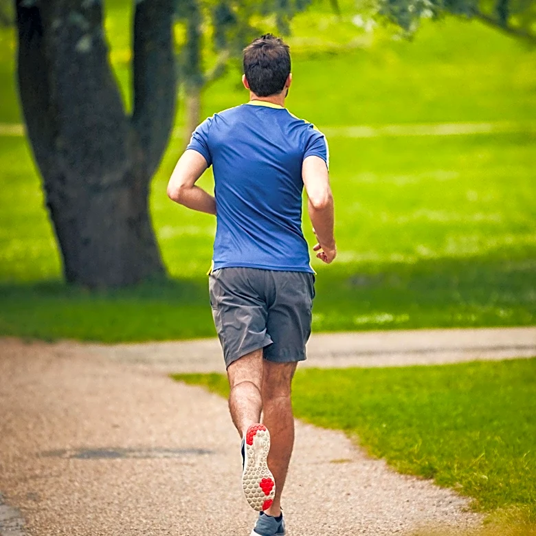 Summer Running Gear: Essential Items for Half-Marathon Training