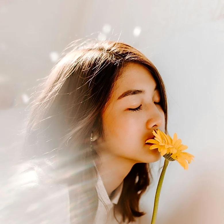 The Emotional Impact of Scent: A Personal Journey Through Grief