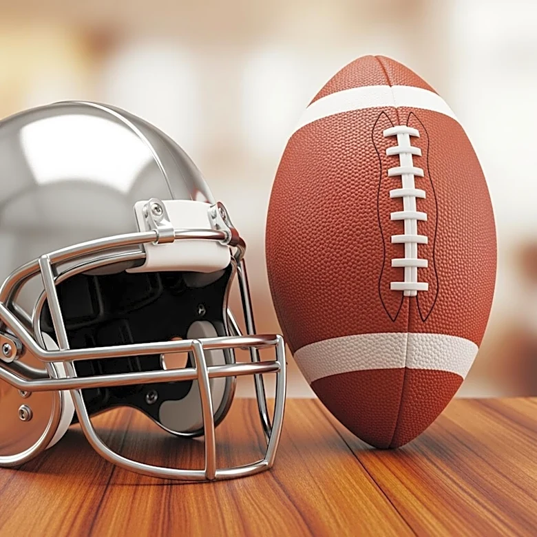 Raiders' Fernando Mendoza Adapts to New Offensive Role Under Center