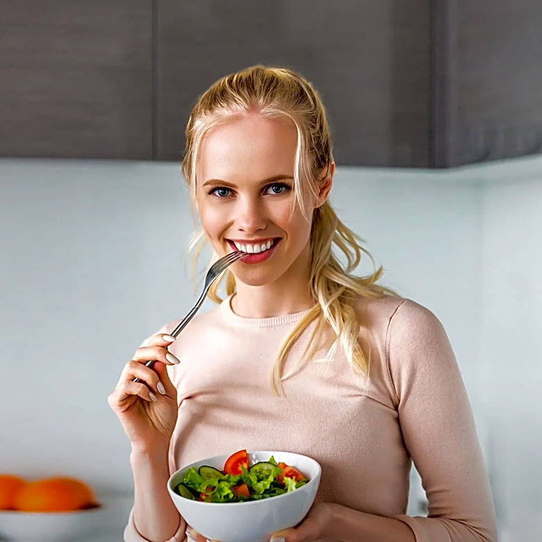 Experts Recommend Foods to Combat Seasonal Hair Loss