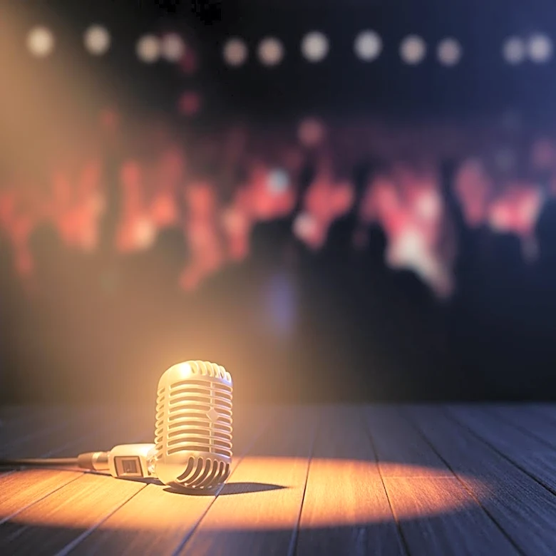 Ella Langley Shares Faith Message at Morgan Wallen Concert in Chicago