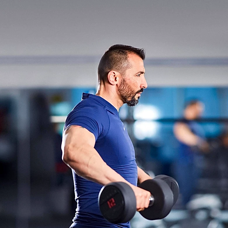 Study Finds Strength Training Linked to Increased Longevity and Reduced Mortality Risk
