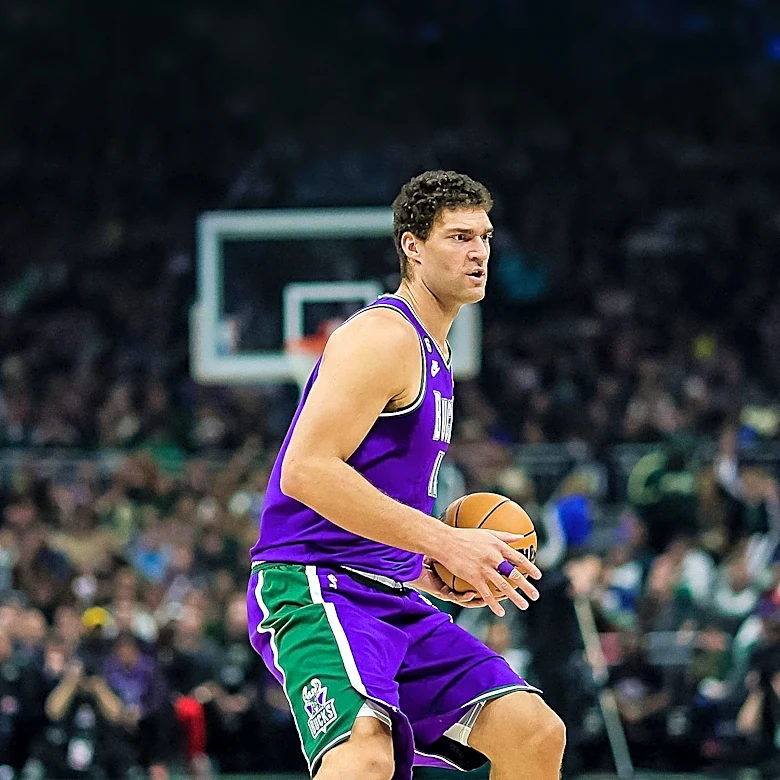 Bucks Draft Nate Ament as Part of Giannis Trade, Signaling Rebuilding Phase