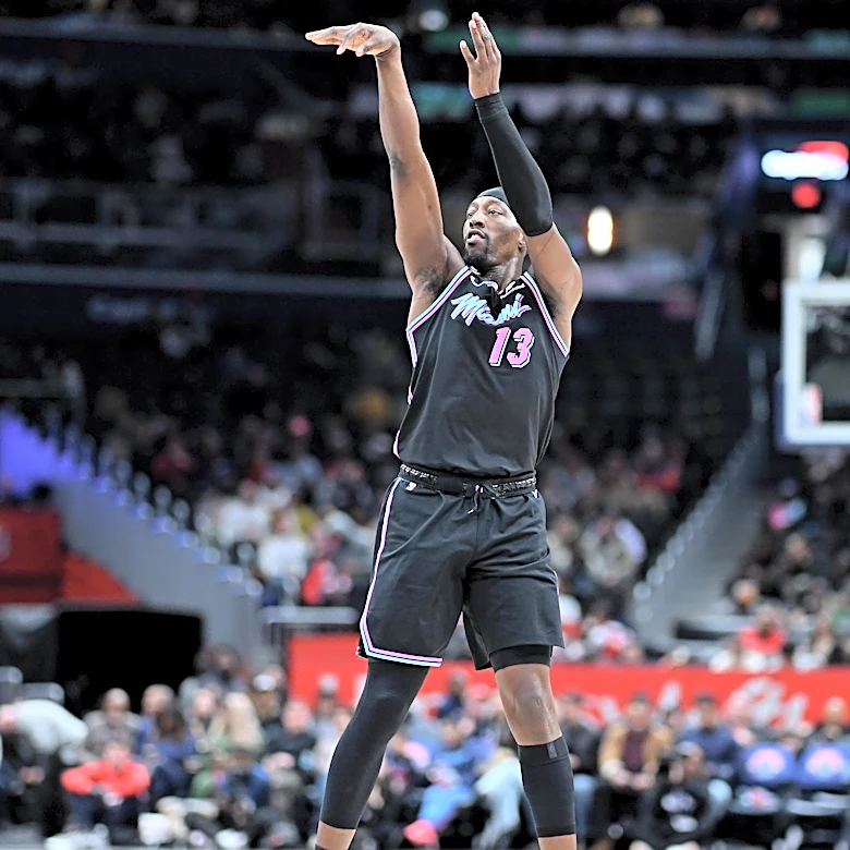 Former Illini Ayo Dosunmu Signs Major Deal with Minnesota Timberwolves