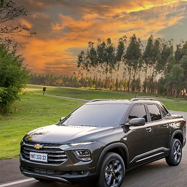 GM Standardizes Active Safety Systems Across Chevrolet Work Trucks