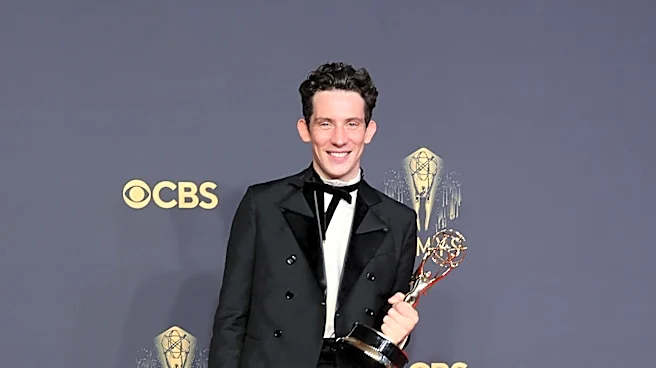Robby Hoffman Storms Out of Emmys After Losing to Co-Star Julianne Nicholson