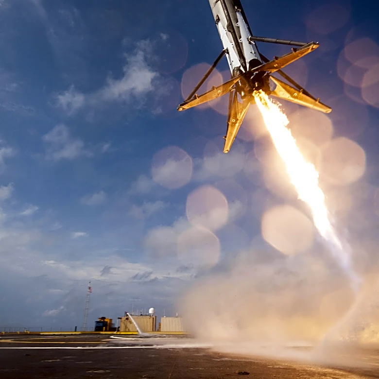 Israeli Fund Chief Warns SpaceX IPO Poses Market Risks Due to High Valuation