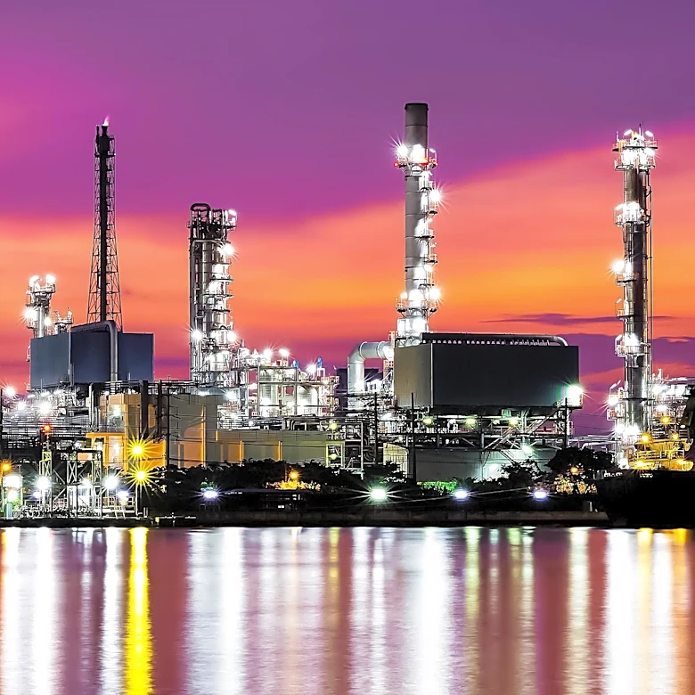 Oil Market Faces Uncertainty Amid Mixed Signals from Inventory Data