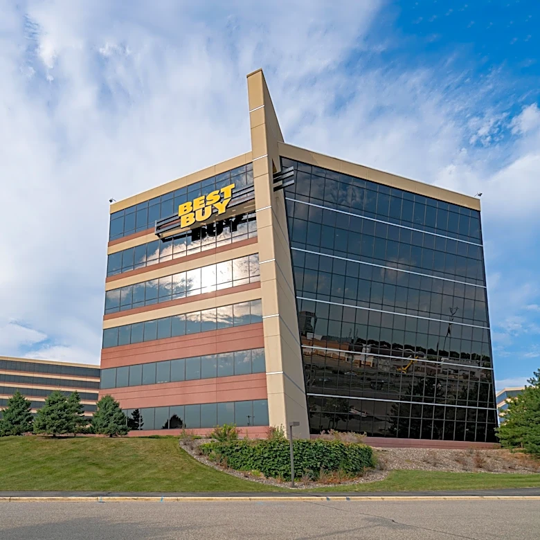 Best Buy Competes with Amazon Prime Day Through Major Tech Discounts