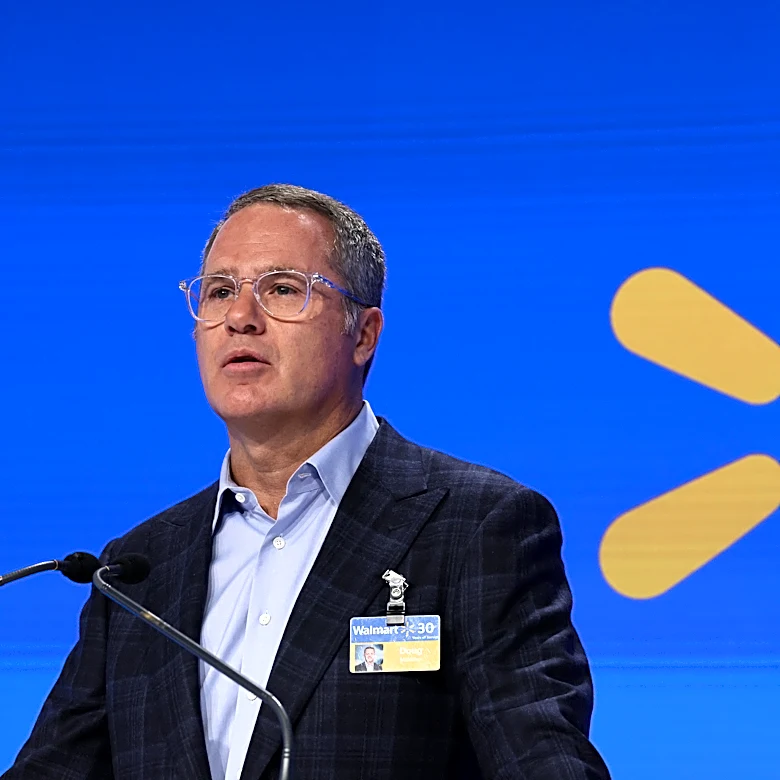 Walmart Manager's AI Initiative Reduces Truckers' Drive Time, Enhancing Efficiency