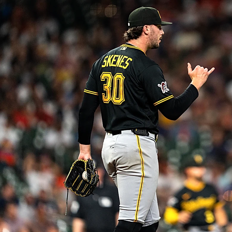 Cincinnati Reds' Andrew Abbott Prepares for Match Against Pittsburgh Pirates