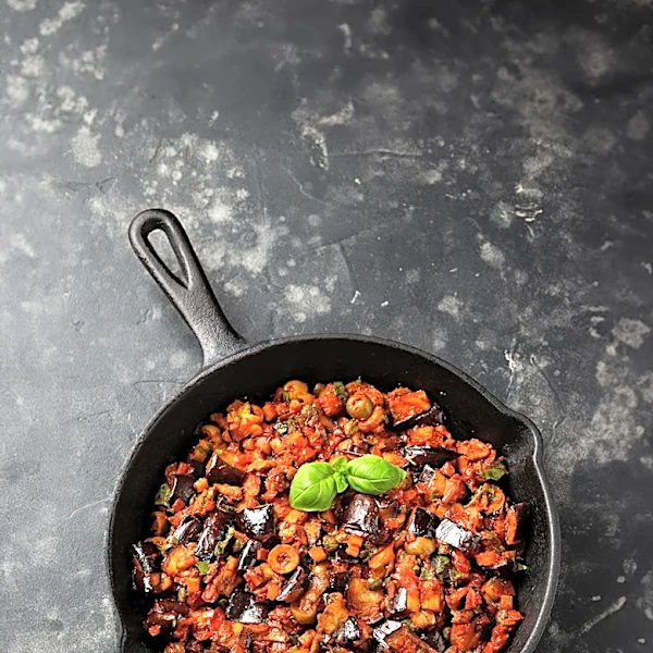 CBS News Shares Recipe for Balsamic Roasted Vegetable Bucatini with Sausage