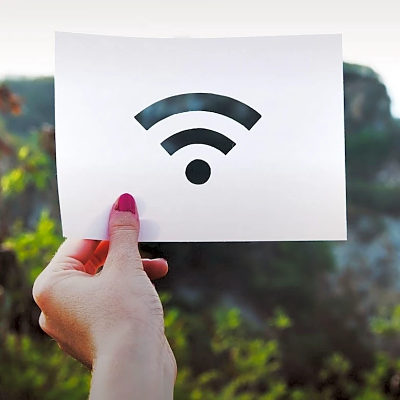 FCC's Router Ban Spurs Industry Adjustments Amid National Security Concerns