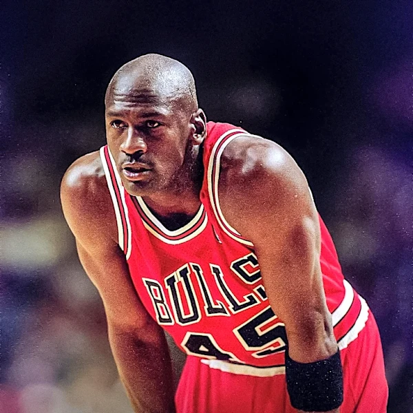 Lakers Acquire 56th Pick from Bulls for Cash in NBA Draft