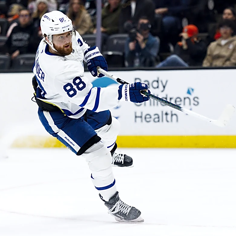 Toronto Maple Leafs to Decide Between McKenna and Stenberg in 2026 NHL Draft