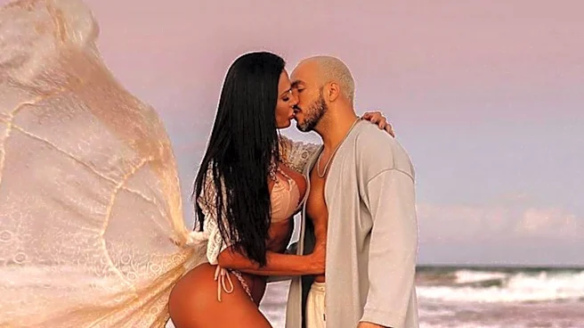 Bunnie Xo Comments on Jelly Roll Divorce, Compares Marriage to '10-Year Bid'