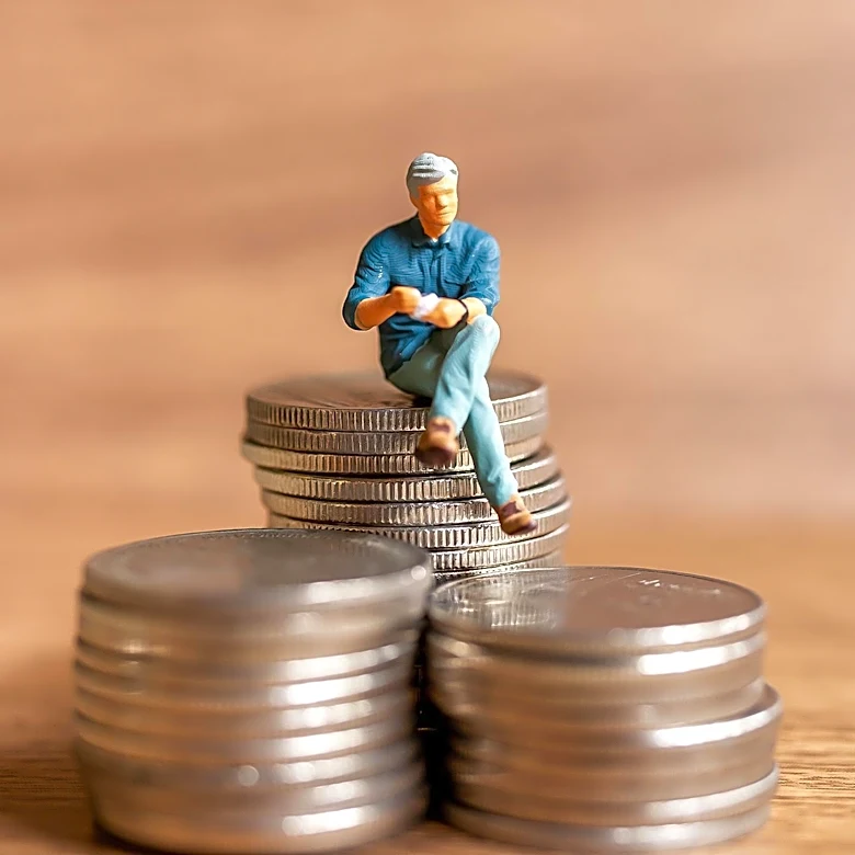 Research Shows Younger Workers More Likely to Access Retirement Plans After Job Changes