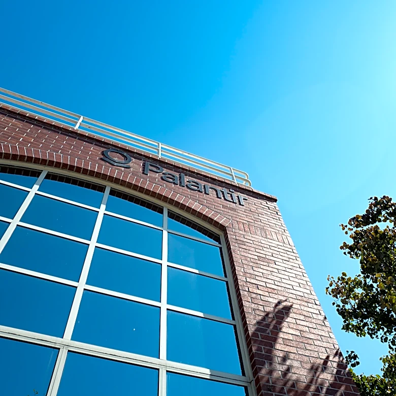 Palantir Technologies Faces Stock Decline Amid Oversold Status